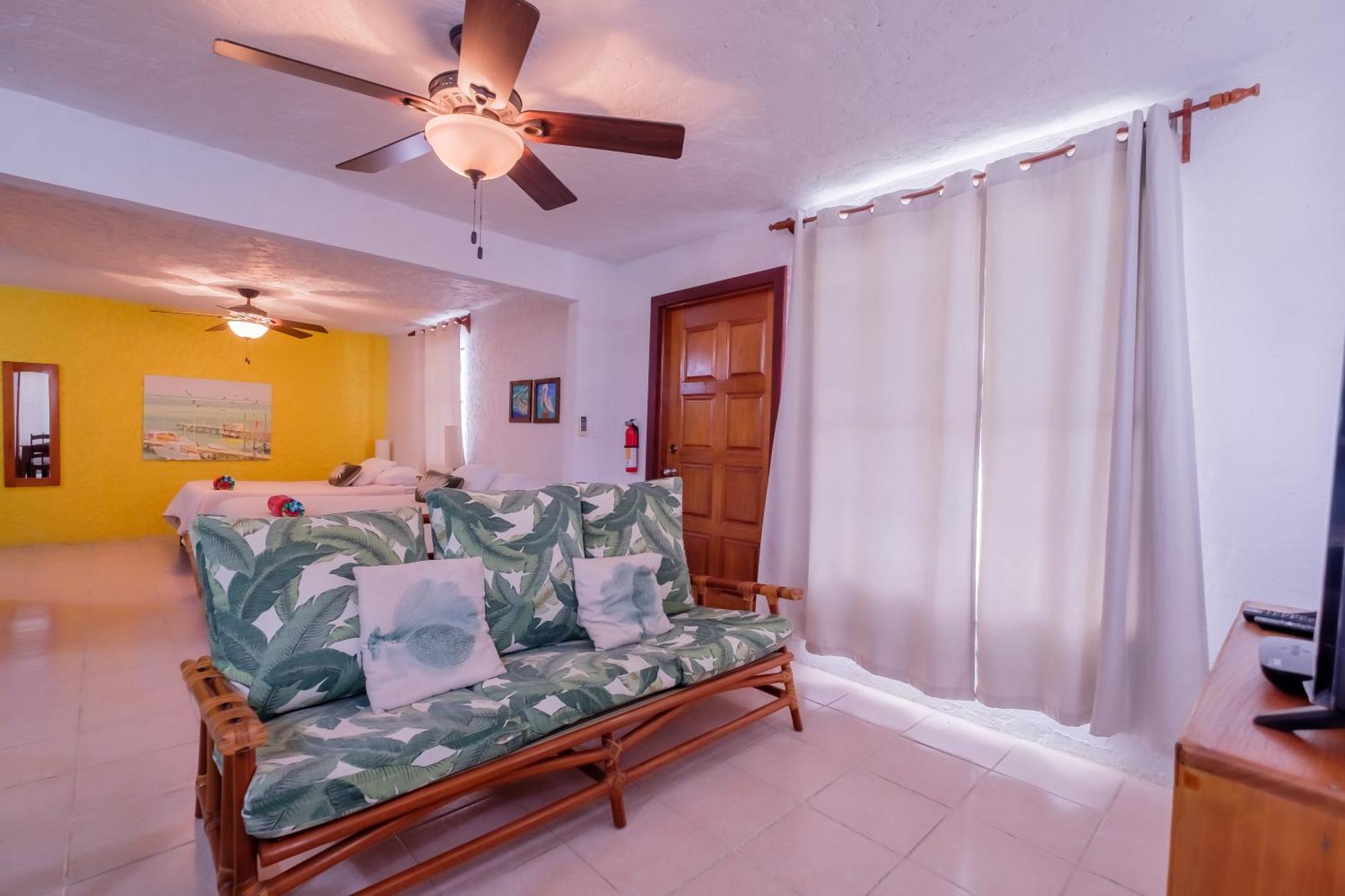 Seven Seas Resort Adults Only San Pedro  Luaran gambar