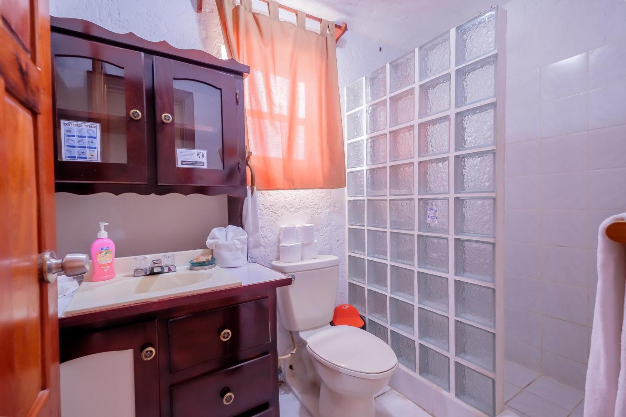 Seven Seas Resort Adults Only San Pedro  Luaran gambar